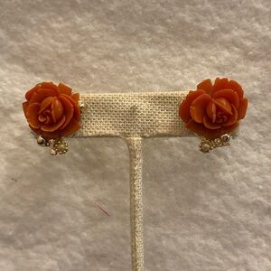 Vintage screw back earrings orange color